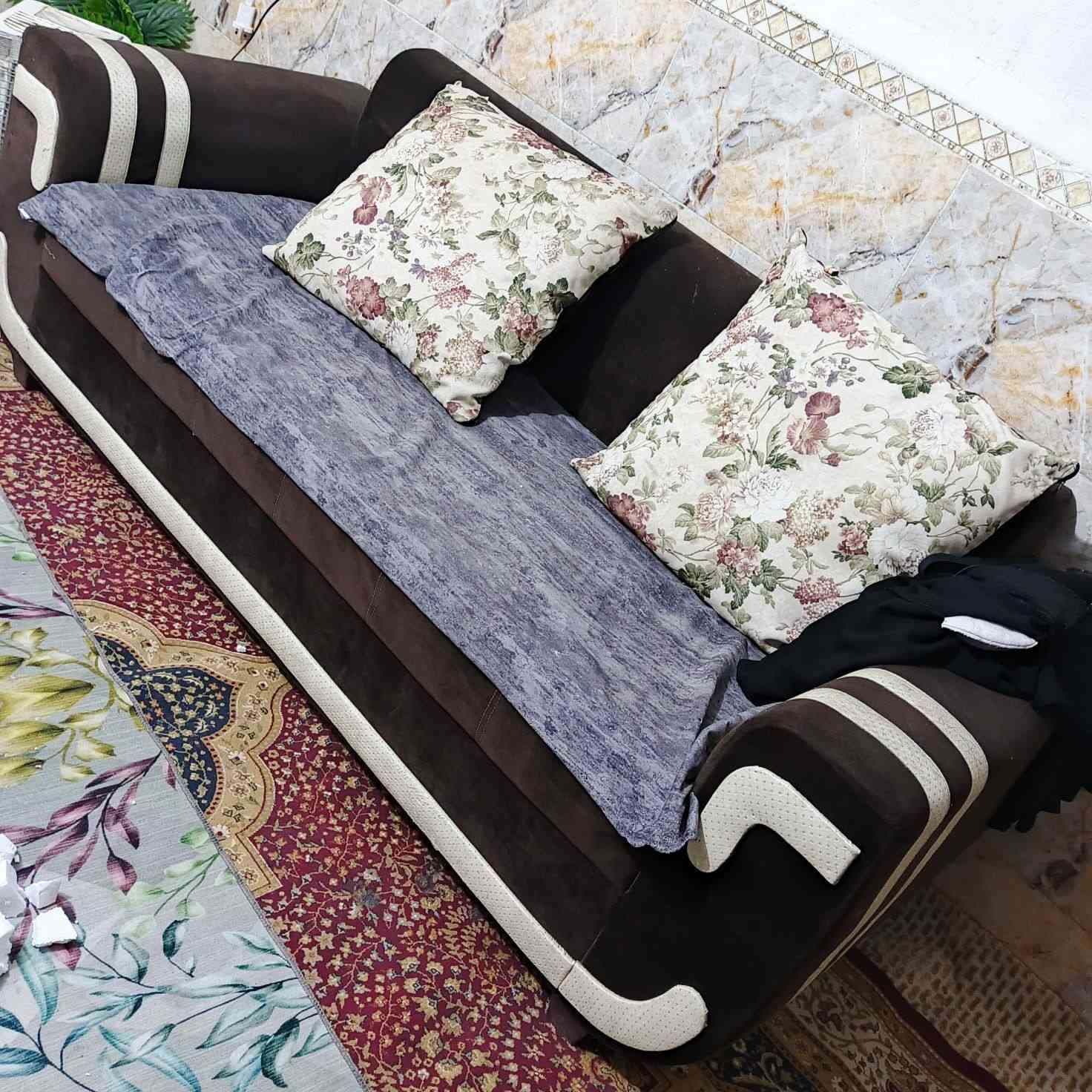 مرحبا مكلفه بلنشر مجمدة نضيفه سعرها 150
التخم خمس مقاعد نضيف هم 150
وسنگ ابوالكاونتر مرمر سعره 150بيهن مجال بسيط مال ناس مستعجلين ومحتاجين
مكان زعفرانيه


**إذا كنت صاحب هذا الإعلان وتريد حذفه لأي سبب، رجاءا أرسل رسالة إلى الدعم الفني**