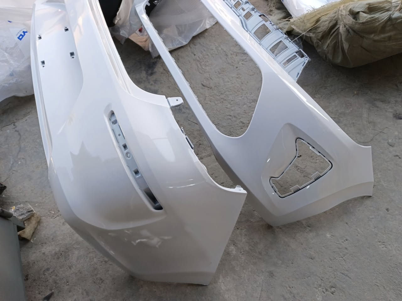 يا الله متوفر دعاميات بيكاس ولايتات وبك لايتات وجام لايت وشباك أسفل وأعلى ***********0
