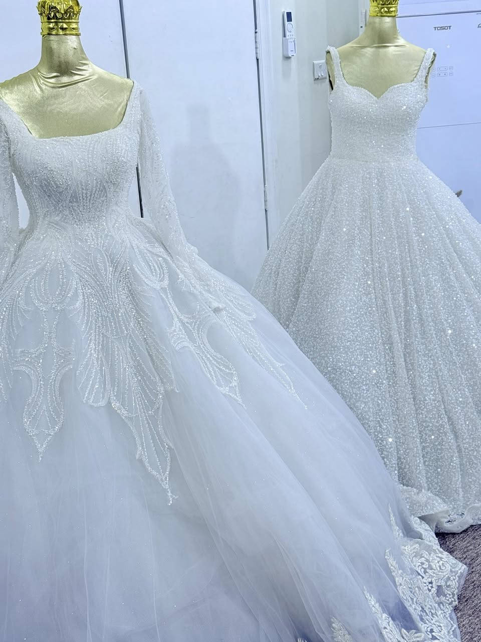 بدلات للبيع جدد اكو ابد مملبوس او اكو قليل ملبوس للاستفسار
***********
