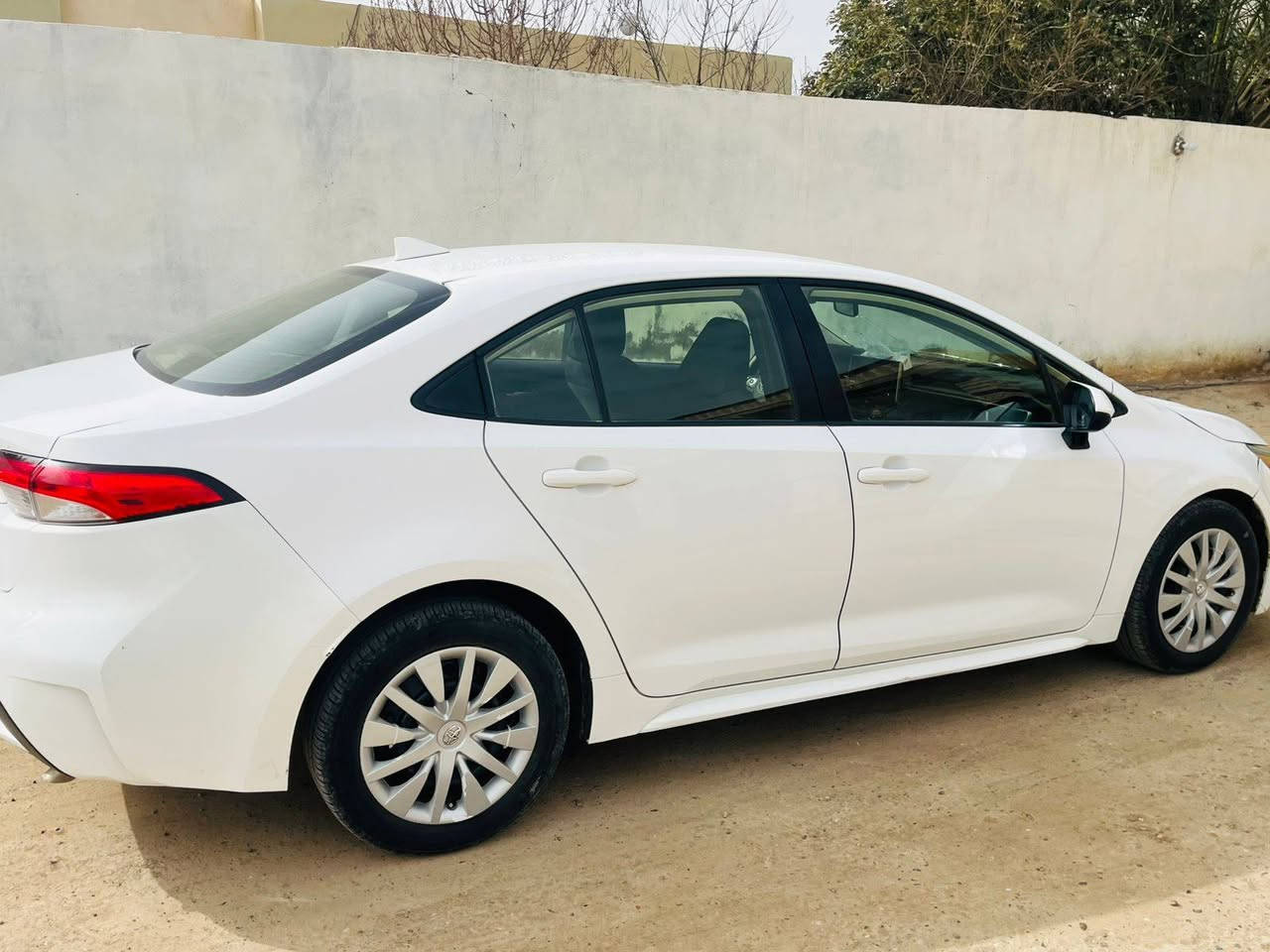 السلام عليكم ورحمة الله وبركاته
كورلا موديل ٢٠٢٠ 
ضررها بنيد وجاملغ بدون داخل
السعر ١٤٧ وبيها مجال
المكان صلاح الدين/العلم/الربيضه.
***********
***********
