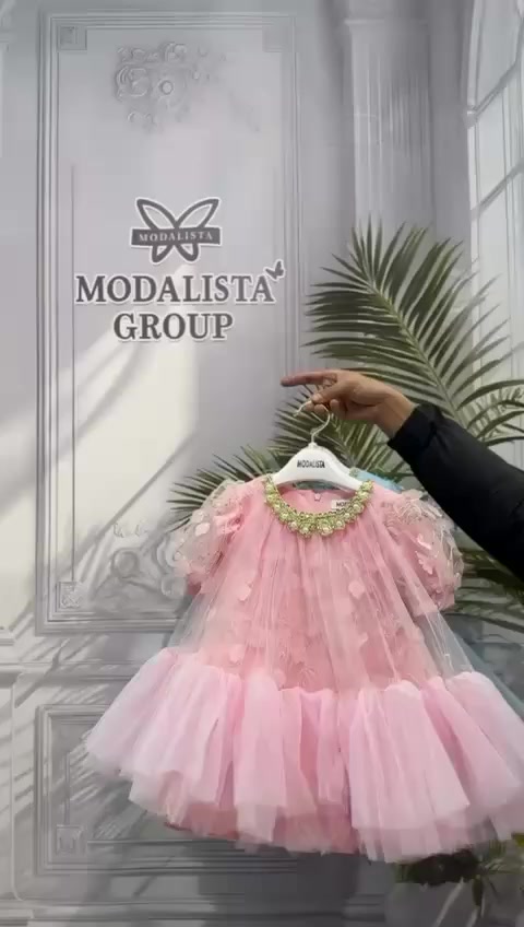 فستان بناتي خامه فول ماركه العنوان الديوانية سوق التجاره شارع الرياضه الاستفسار واتساب ***********
