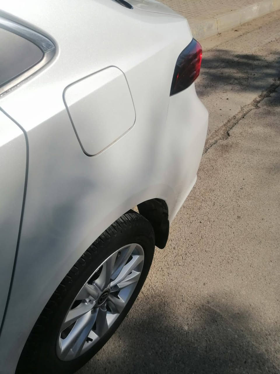 كورلا خليجي رقم اربيل ماشيه 20الف السعر 182 موديل2024 مواصفات فول ***********
