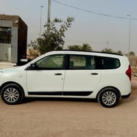 رينو لودجي 7راكب موديل20 رقم بغداد ماشية 45 وضع الشركة سيارة استخدام ش...