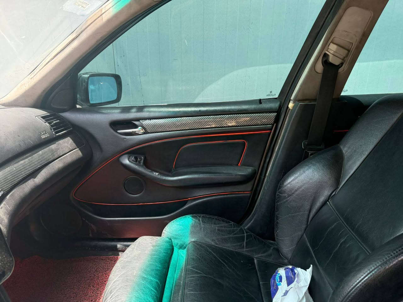 السلام عليكم 
بي ام للبيع موديل 2000 محدثه 2005 صبغ جديد  ويل ام 17 تخم تاير سستم صوت احترافي صاير عليه 35$ شاشه تاب اصليه استيراد خاص داخل جلد كشنات رياظيه كهرباء   وتدفئه بلكشنات لدات بل ابواب السياره مغلفه عازل صوت وحراره من الداخل تغليف كامل هدرز وبيها عقل مزود تسارع بدون طلقات محرك 30 دبل فانوس شاده بلجديد  بم ممدوح هوة وكير جديد صاروخ كامل  صدر كامل داخل مغلف كابون فايبر الترايش كلهن سكيورتي شغال تصعيد جام تنزيل علبلاد مري قلاب عند التقفيل  سيارة مال جناي ع ايدي 
السياره باسمي رقم اربيل يرادله بس تجديد سنويه 
السعر 90$ وبيها مجال 
وهذا رقمي 
0770786392
مكان السياره بغداد البياع


**إذا كنت صاحب هذا الإعلان وتريد حذفه لأي سبب، رجاءا أرسل رسالة إلى الدعم الفني**