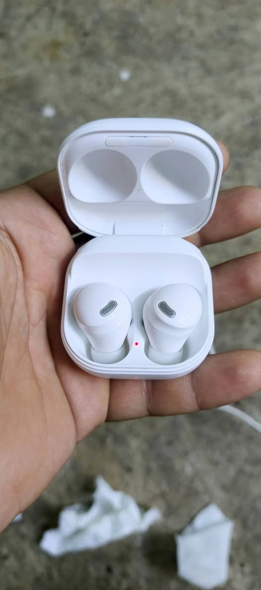 سماعات Samsung Galaxy Buds3 Pro للبيع ادفع سعر عجبني ابيعك


**إذا كنت صاحب هذا الإعلان وتريد حذفه لأي سبب، رجاءا أرسل رسالة إلى الدعم الفني**