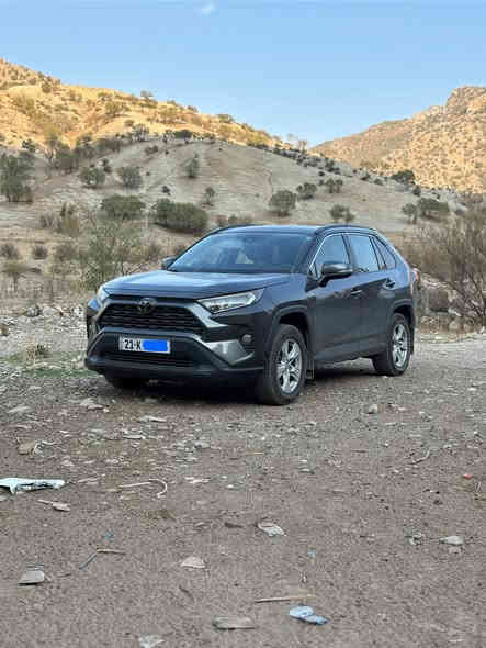 عربي/كوردى
للبيع

‎تويوتا راف فور Rav4 2021

(بدون ايرباك،بدون قطرة صبغ،بدون دواخل,بدون شواصي،بدون لغد) بجم كبس

‎مواصفات XLE معروفه
بصمة تشغيل
بصمة ابواب
رادار امامي
رادار جانبي
مانع تصادم 
رادار تخطيط الشارع
اوتو ستوب
كشن كهربائي
كار بلي 
اشاير بالمري
لايت زينون 
دوشمة جديدة 
مثبت سرعة 
تحكمات ستيرن 
تايرات جدد Nexen قبل اسبوعين مبدلهن
٣ انظمة قيادة (ECO,SPORT,NORMAL)
انظمة قيادة SAND AND MUD,ROCK AND DIRT
SNOW ❄️ 

‎ماشية 60 الف ميل 
‎(100 الف كيلومتر)

‎رقم سليمانية جديد

 
تحويل ثاني يوم بأسمك 
‎هزة 2026

‎وارد امريكي 

‎حادث خفيف جداً بجم خلفي كبس
‎وشبر بالصندوگ 
كفالة عامة من الصبغ مابيهة قطرة صبغ 
كير مكينة حدادية خير من الله  اخذهة تراي للبصرة
تبريد تدفئة شغالات 100% 
‎بدون ايرباك 
السيارة ربع دينار مراح تصرف عليهة 
فقط بانزين ودهن  

‎سعرهة  دولار 23,300 
‎وبي مجال 

‎وماكو هيج ضربه وهيج سعر بالسوگ كلة 

‎العنوان بغداد زعفرانية
‎للتواصل 
*********** واتساب

تويوتـا راف فور RAV4 2021

(بەبێ ئێربەگ)
شوێنی زیان: Rear bumper
= پاشەپۆشی دواوە

مۆواصفاتی XLE ناسراوە:
 • دەستپێکردن بە بصمە
 • قفل و كردنەوەی دەرگا بە بصمە
 • ڕاداری پێشوو
 • ڕاداری لاوان
 • پاشگیری دژی تێکچوون
 • ڕاداری خەتووری شەقام
 • Auto Stop
 • کەرسی بە کارەبا Seat كهربائي
 • CarPlay
 • ئاشێر لە ناو مەرەییەکان
 • لایت Xenon
 • دووشمە نوێ
 • جێگری خێرایی
 • کۆنتڕۆڵی ستێرینگ
 • تۆیرێکی نوێ Nexen، دوو هەفتە پێش داگیرایە
 • ٣ سیستەمی ڕاوكردن (ECO, SPORT, NORMAL)
 • سیستەمەکانی ڕاوكردنی SAND & MUD, ROCK & DIRT
 • SNOW ❄️

Mileage: ٦٠ هەزار میل
(١٠٠ هەزار کیلۆمەتەر)

ژمارەی سلێمانی نوێ

گواستنەوە دوای دووە مین رۆژ بە ناوت
هەزە 2026

واردی ئەمریکی
(بەبێ بۆیە)

نرخ: 23,300$

وتس‌ئەپ / ژمارە:
***********
