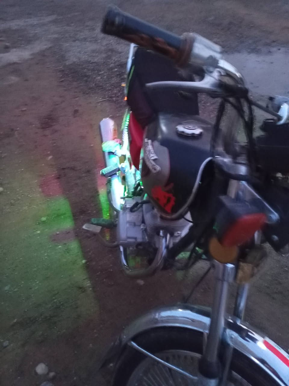 السلام عليكم
موطور نامي برو موديل 20 محرك مفتوح شرط اخرس لا صوت ولا تنقيص ولا تبخير موطور مال جناي الأتصال عل الرقم ***********ه‍ خاص ما متواجد
