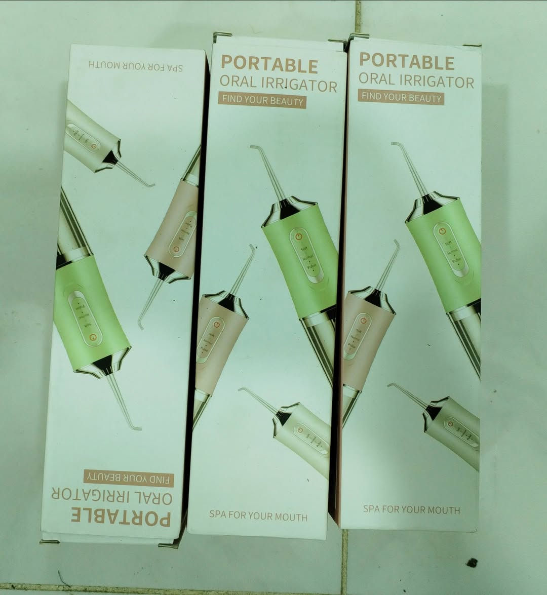 ابيع شلع القطعة ب 4 
غراض تصفية محل 
جديد جديد 
يوجد توصيل لكافة محافظات العراق
رقم الواتساب 
***********
