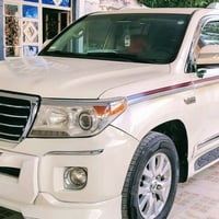 لاندكروزر • ٢٠١١ • بابل