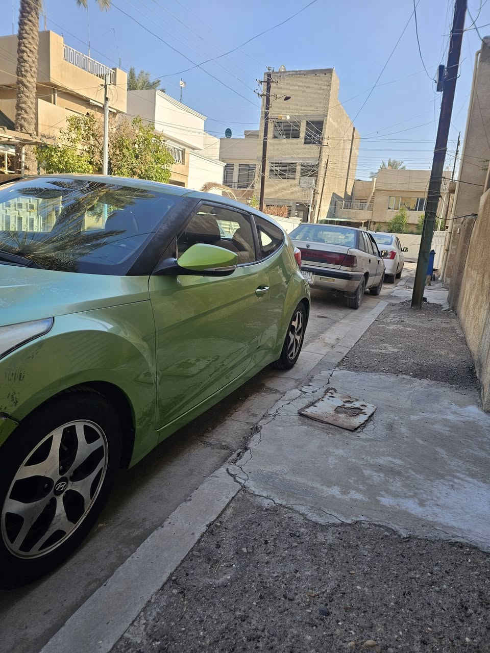 السلام عليكم
هونداي فيلوستر ٢٠١٢ وارد كوري رقم بغداد بدون حادث (كير عادي ٦ نمر) بيها شوية صبغ بالدوسة جهة الصدر ودعاميات مواصفات بصمة ، حساسات ، كامرة ، تدفئة كشنات ، بانوراما ، وباقي المواصفات المعروفة ، 
 المحرك بي تبخير وشوية نقوصات ابيعها ع حالها السعر المطلوب ٧٠ ورقة وبي مجال بسيط 
موقع السيارة بغداد للتواصل ***********
