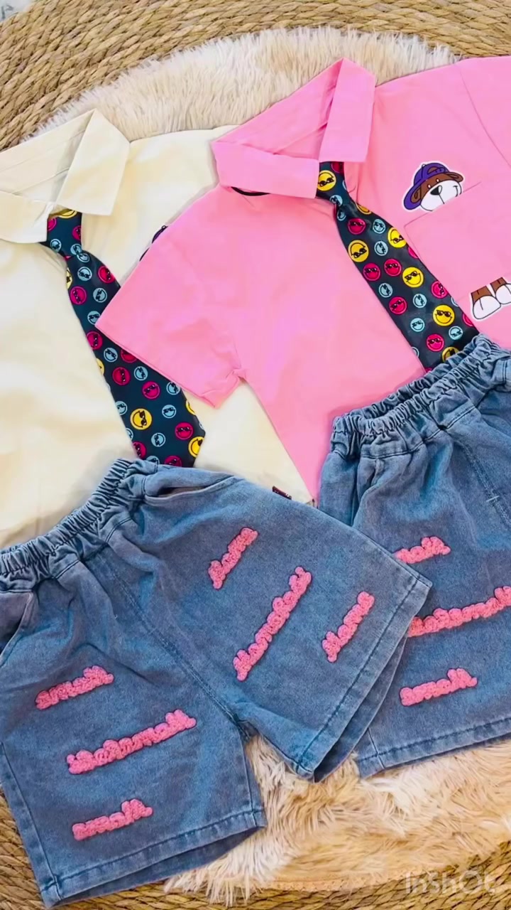 دلعـي أميرتك بأحلى طقم بناتي 💖👧
قميص ناعم بتفاصيل مرتبة + شورت جينز مميز
إطلالة كيوت ومريحة بكل طلعة ✨
@###
💰 السعر: ١٩ ونص

متوفر الآن في بيبي شيك
📍 الغزالية – شارع مدير الأمن – مجاور زياد مول
📞 ***********

#ملابس_بنات #طقم_بناتي #بيبي_شيك #أزياء_أطفال #موضة_بنات
