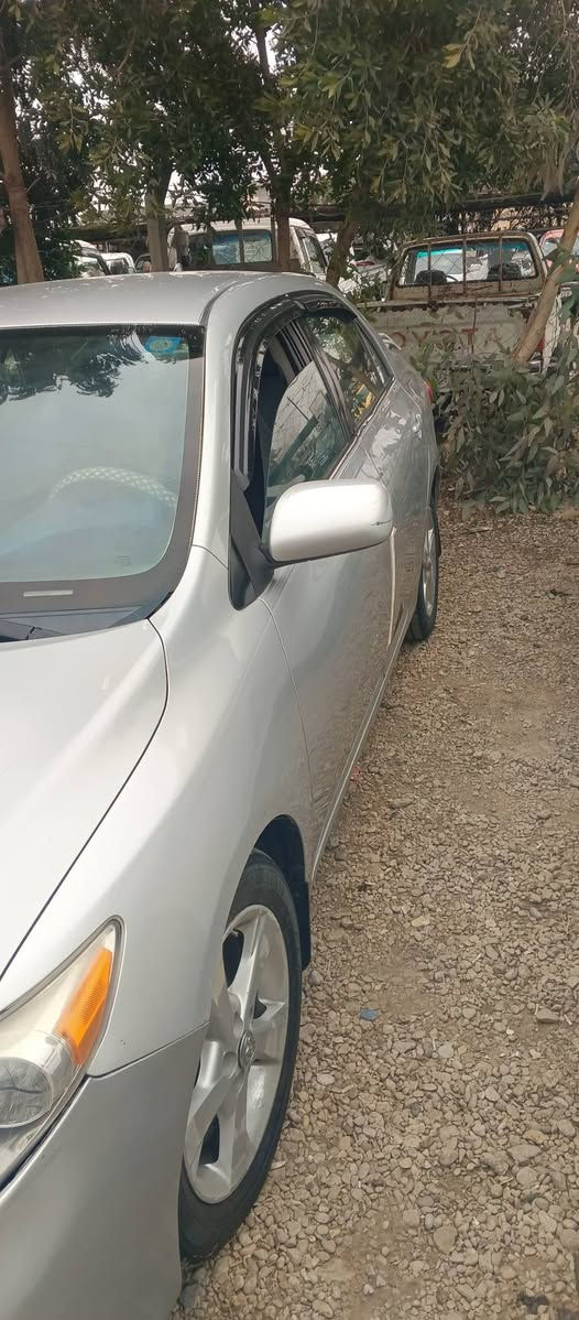 كورلا كندي 2013
اللون سلفر / رقم انبار 
كير ومحرك وتبريد خير من الله 
موضحة بالصور والسونار 
السعر #100 وبيها مجال 
الاتصال على الرقم (*********** ) واتساب 
مكان السيارة ابي غريب بغداد
