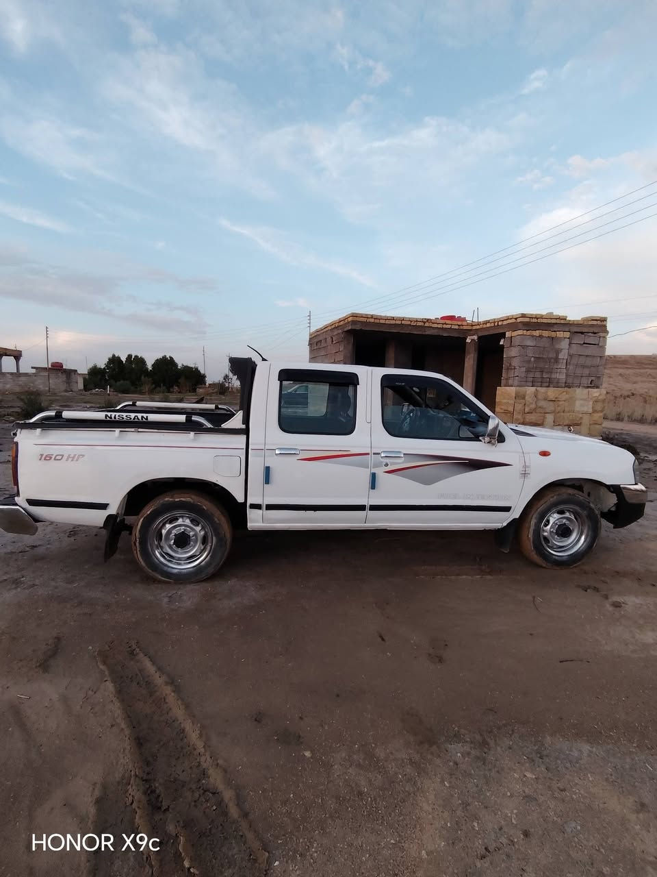 السلام عليكم للبيع نيسان ١٣ جاهزه مكلشي مكان السماوه السعر ١٣٠ ترهم مراوس بكريت ٢١ومافوك *********** مكان السماوه
