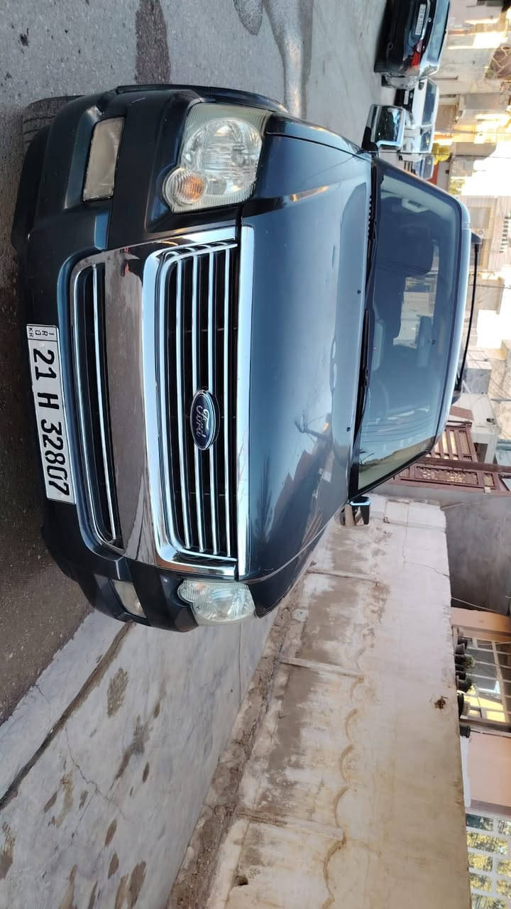 السلام عليكم اخوان 
فورد اكسبلور موديل 2010السيارة 
محرك وكير جديد 
منظومة تبريد جديدة
منظومة لايت جديدة 
تخم تاير جديد 
حداديه نظيفه
مكان السياره ديالى المقداديه🍊🍊🍊
السيارة جاهزة من كلشي 
ترايك لمكة 
رقم اسليمانيه ب اسمي 
السعر 100
سونار موجود مع صور
التواصل ع الرقم حصراً

‏‭0770 078 6409‬
#متابعين
#متابعيني
