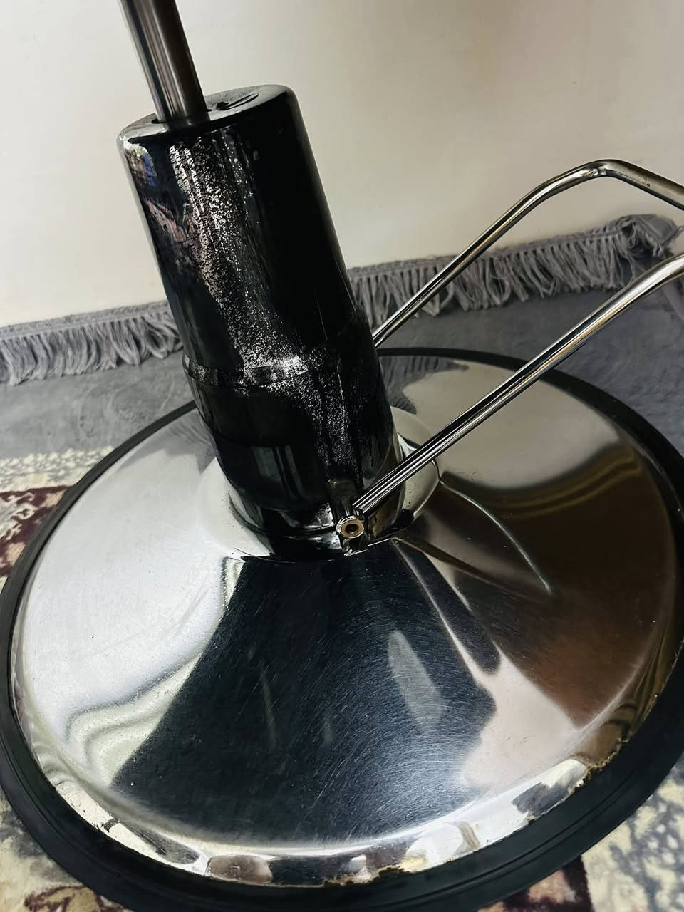 السلام عليكم
كرسي للبيع بعده جديد استعمال قليل 
جكاته كلهن شغاله سعره 130 قفل


**إذا كنت صاحب هذا الإعلان وتريد حذفه لأي سبب، رجاءا أرسل رسالة إلى الدعم الفني**