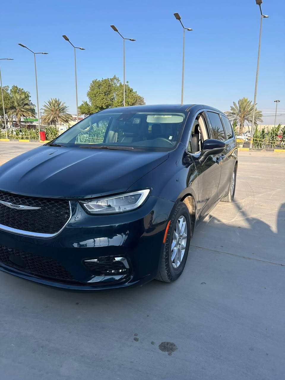 سلام عليكم دخول جديد
بيع او مراوس حسب القناعة
2023  كرايسلر باسفيكا بانزين 
اللون ازرق (غير محدد)
الضرر ؛؛  سرقة دواخل بجم كبس صبغ من امريكا باب وجاملغ خلفي وهنا صبغت البنيد بسبب خسفه زغيره
 
بدون لوحات تترقم كل المحافضات 
ماشيه 36 الف ميل 
1-كامرات خلفيه دواره
2- هندبريك بصمة 
3- تشغيل عن بعد 
4- هيترات بالكشنات 
5- رادر جانبي 
6- بيبان كهرباء ( تحكم ريمونت ) 
7- صندوق كهرباء شفط 
8- رادار امامي خلفي 
9- كشنات VIP منفصل
10- مانع انزلاق 
11- نظام ستوب بارك 
12- لايت لدالشكل الجديد 
13- تنبيه الخروج المسار 
14- شاشة كبيرة كاربلاي 
15- تبريد مركزي ثلاثة قطع 
16- تدفئه كراسي وستيرن
17- تحكم استيرن فول 
18- بردات داخلية 
19- اشاير بالمري 
20 -محرك 6 سلندر 3600 
21- كير ماوس 
22- نقطه عمياء 
23 - كشن كهرباء + خزن 
مكان السياره بغداد الشعلة ام نجم شارع 20
       ☎️ ***********
