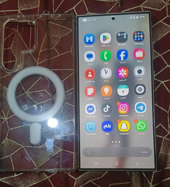 اسلام عليكم تليفون للبيع كلكسي اس 24 الترا ذاكره 256  ملحقاته كامله كارتونه وكيبل شحن  السعر 875 الف قفل من الاخير وين ميعجبك اخذه افحصه و اي خلل بي اني حاظر جهاز مكفول من الفتح والتصليح
العنوان حي العامل شارع ٣٠ 
رقم التليفون *********** بي واتساب
