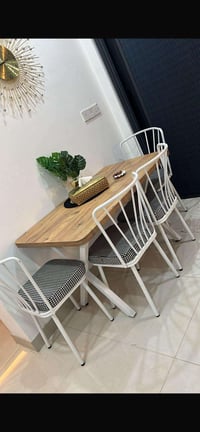 ميز طعام • ٤ كراسي • جديد