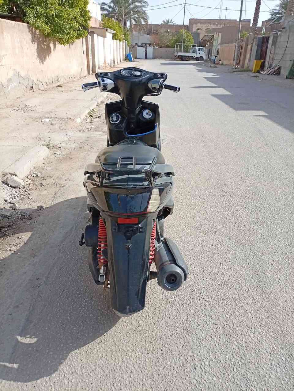 السلام عليكم
سكنز فحل ياباني للبيع 
قبق نفخ 
المكان بابل ـ سده الهنديه ـ حي البكر 
السعر 750 وبيه مجل 
الرقم ***********
غير متواجد على الفيس بوك
