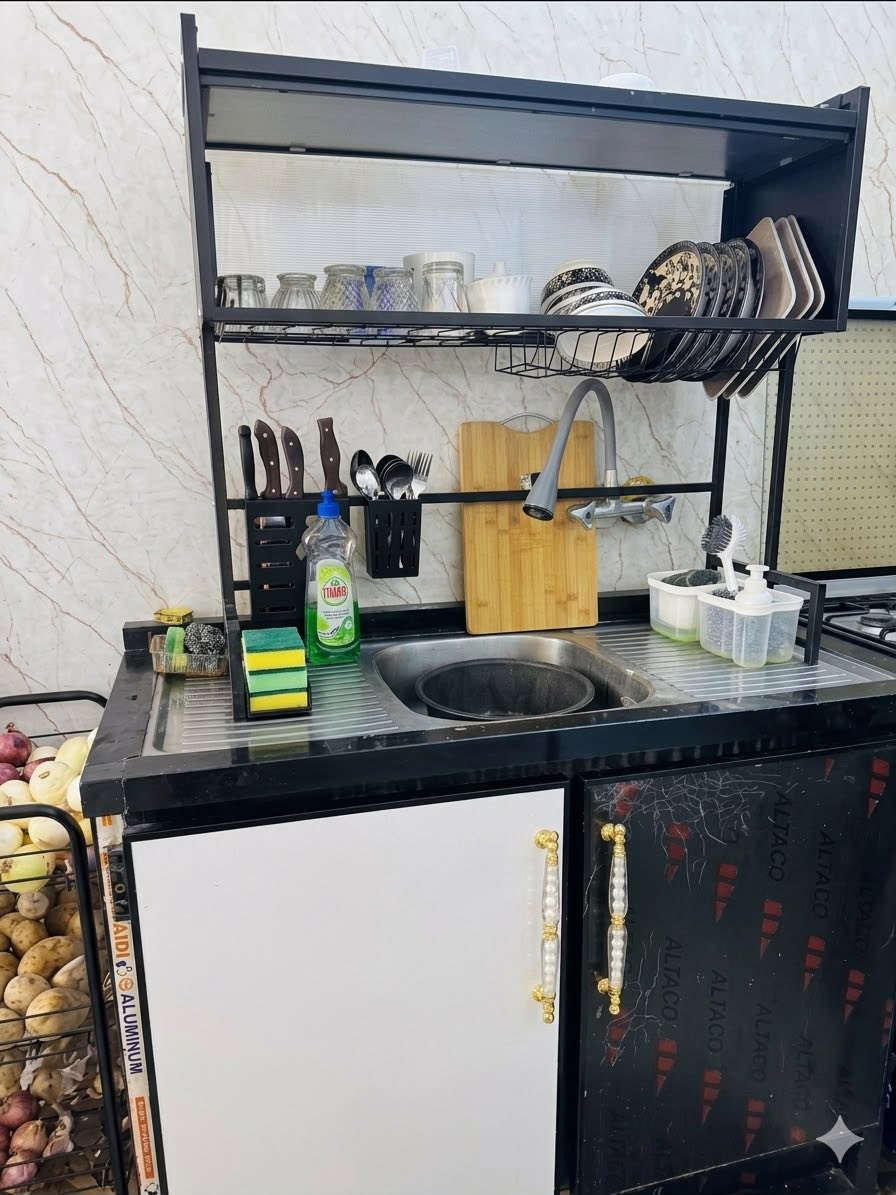 الكاونترات
البيجي 3 مترات ب 300 اني عارضته نهايته 250 خشب درجه اولى 
والاسود مترتين والسنك متر ب 250 قفله 225 نهايته 
اي ضرر مابيهن ابداً


**إذا كنت صاحب هذا الإعلان وتريد حذفه لأي سبب، رجاءا أرسل رسالة إلى الدعم الفني**
