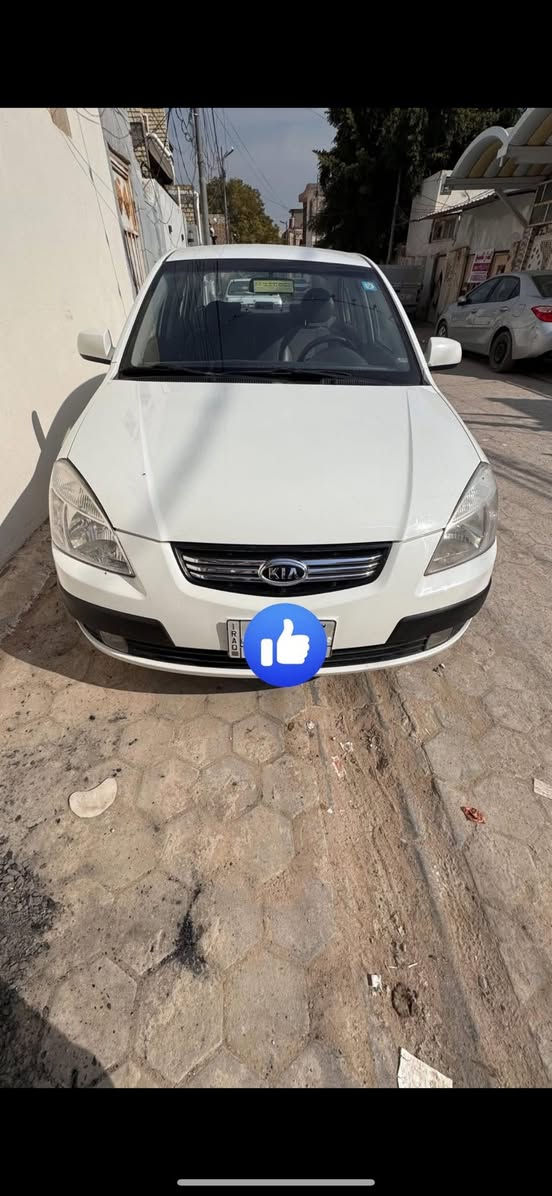 كيا ريو 
موديل 2007 
كفالة كير وحددية جديد وكارتون 
بيهة صبغ قليلة جانب ايمن وأيسر وليس صبغ عام او حزام  

رقم بابل سنوية ل2027 مشروع وطني 

السيارة نظيفة كلش داخل وخارج 
تحكم ستيرن شاشة إضافية 
تبريد شغال وتدفئة 

السيارة خير من الله وما عايزة برغي 

مكاني نجف 
السعر 95 وبيهة مجال بسيط 

واتساب ***********
