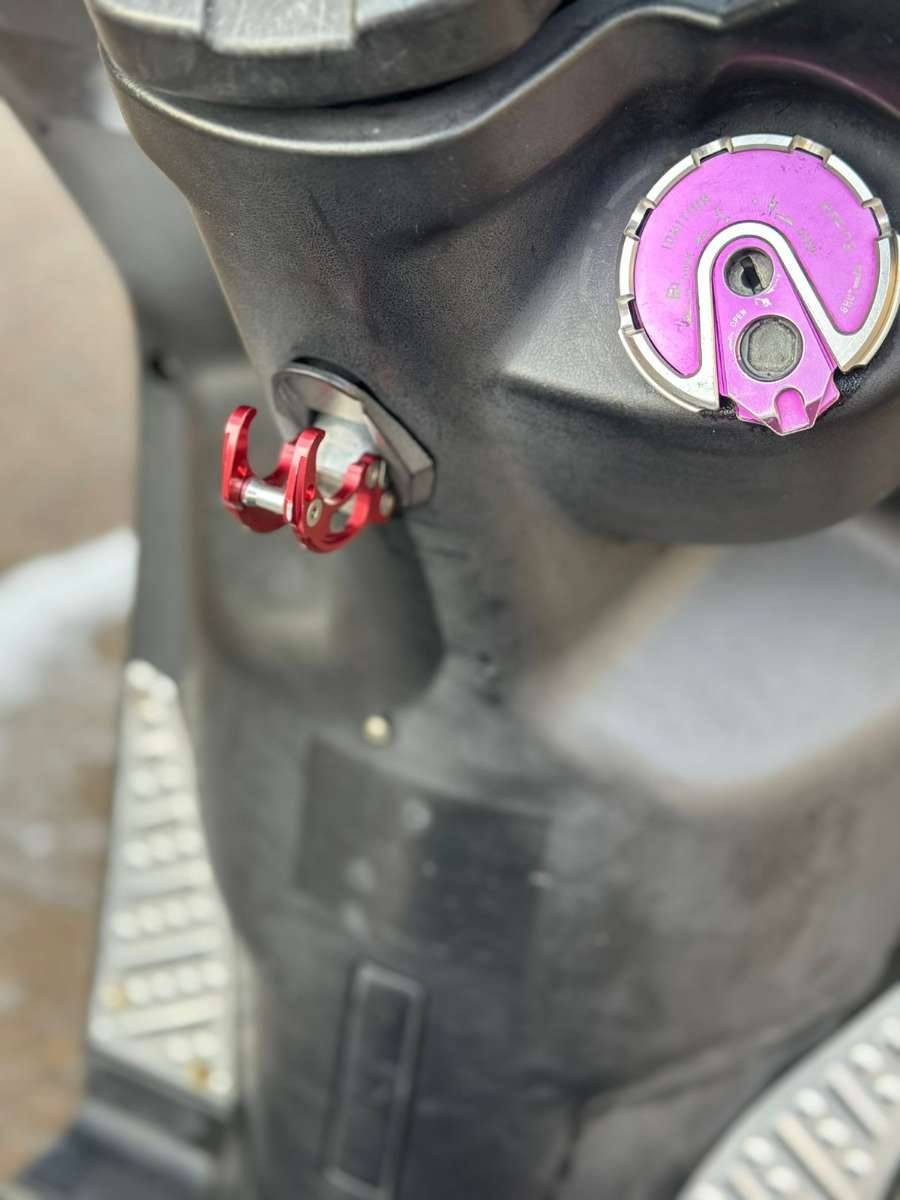 سلام عليكم سكنس جبلي للبيع بلاديه من طول للطول مكفوله كفاله عامه من طول للطول شغاله كلشي بيه شغال عليه قطع تزويد خير من الله كلجات رياضي وختم واحد واحد ويا مكينه و بجم امامي بلادي كاربون فايبر اصلي بلادي تايرات جديدات بريكات و دراجه خير من الله سعر 1300 وبيها مجال حك جيه تواصل خاص مكاني بغداد الحسينيه الراشديه


**إذا كنت صاحب هذا الإعلان وتريد حذفه لأي سبب، رجاءا أرسل رسالة إلى الدعم الفني**