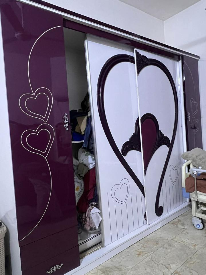 غرفة للبيع اضرار الغرفة يراد سجة للكنتور  ب350 وبيها مجال الشراي يتصل على الرقم
‭0777 062 4138‬
