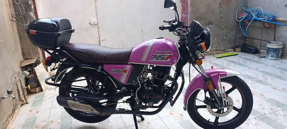 السلام عليكم دراجة دايوان موديل 23 اوراق سحب مكينة ممفتوحة نضيفة جدأ السعر مليون و200 العنوان ديالى المقدادية ***********
