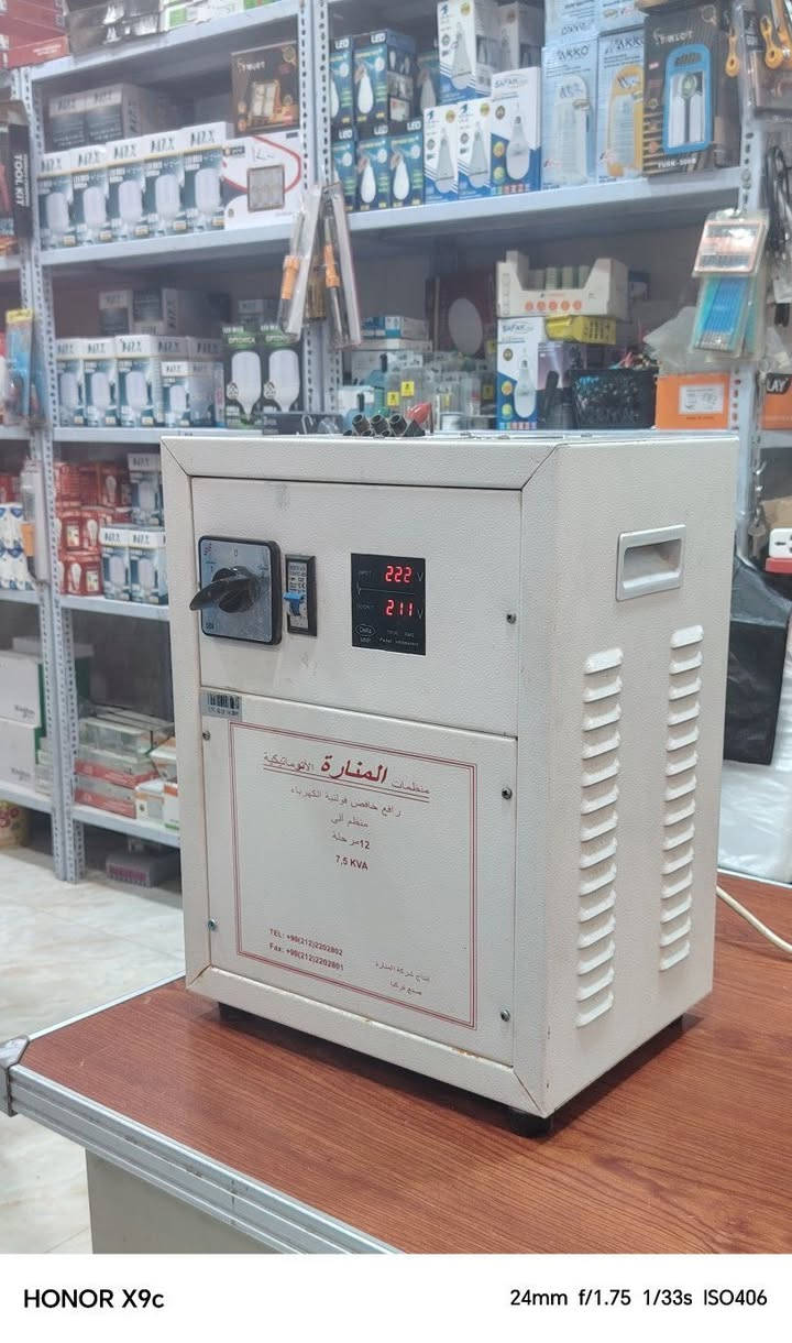 فولتاج شركة المنارة ابو 7 KV ونصف للبيع نظافة ٩٠ ٪ وضمان ٣ ايام شرط السعر 100 ألف العنوان خانقين ***********
