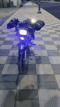 سلام عليكم ماطور سيفان سولنليك موديل 2024 للبيع او مراوس
ماطور بس صوت بالمحرك خفيف وبي نقص بكلايت غير شي ماكو ماطور  

سعره 675 وبي مجال جدا بسيط
رقم *********** بي وتساب
