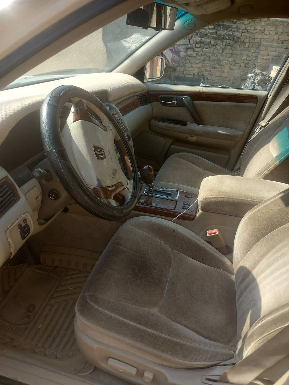 ملكة للبيع اصوليه كفالة عامة الرقم الجديد رقم كركوك كرستال اصل ٣ دكم مكينه جديده تخم تاير تبريد قطعة وحده السعر ١٤٠ وبيهه مجال ***********
