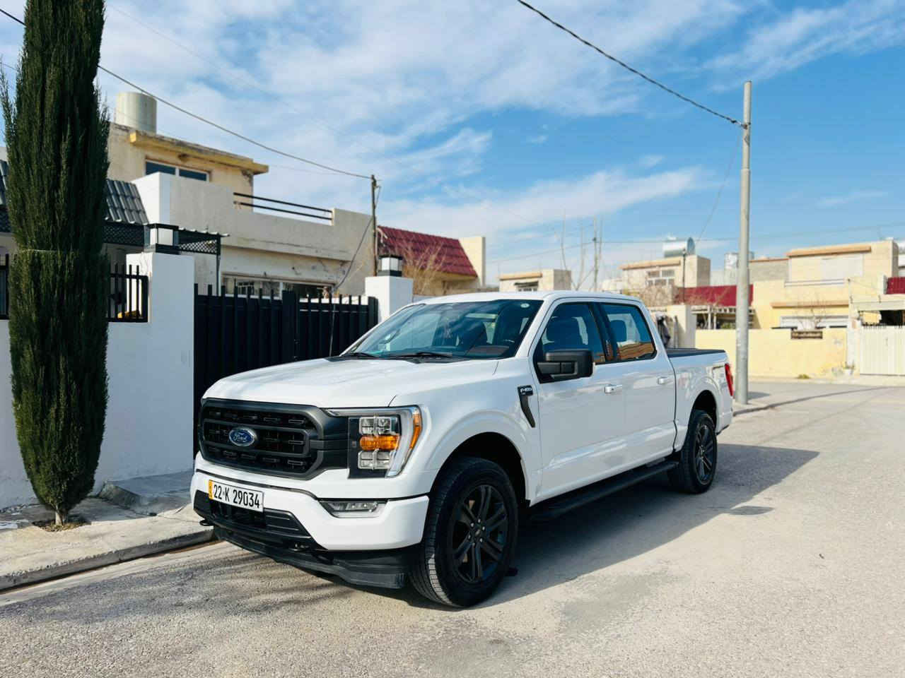 فۆرد F150 مودیل۲۰۲۳ 40m  ڕۆیشتووە بێ صبغ  دەگای جانتایی دواوەی گۆڕاوە بە بیلاد  بێ ئێرباگ پێشی کپس فول مواصفات XLT  ٦بستن مەکینە 3.5 مرغوب 
سعری 380
۰۷٥۰٤٦٤٤۹۳۱ 
۰۷۷۰٤٤۱٨۰٨۳ أربيل, العراق
