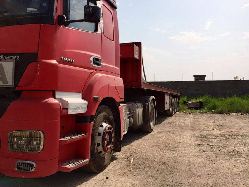 اكسور موديل 2006 للبيع تنباع بس راس أو بس عربانه أو كامله حسب الاتفاق سياره جديده بلاديه رتايدر عربانه مكفوله من الكسر والفطر 4 محاور طول 13 شاصي 16 دناگير 14 تخم تاير السعر (375)
العنوان ديالى خان بني سعد للستفسار الاتصال على الرقم ***********
