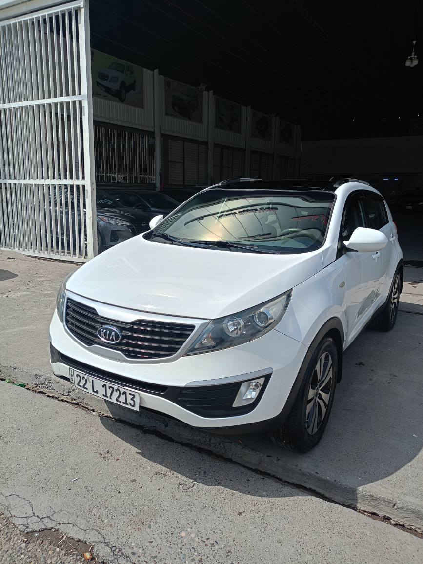 السلام عليكم ..
للبيع كيا سبورتج موديل 2011 خليجي رقم أربيل الجديد تحويل وكاله بشرط .
سياره مكفوله من صبغ وتعديل وشخوط فقط كارت بسيط موظح بالصوره . تخم تاير صدر حداديه جديد شرط التراي .كير ومحرك شرط الفحص .سعرها 129 ومجال بسيط مكانها أربيل ( *********** ) ( ***********) متوفر واتس . أربيل, العراق
