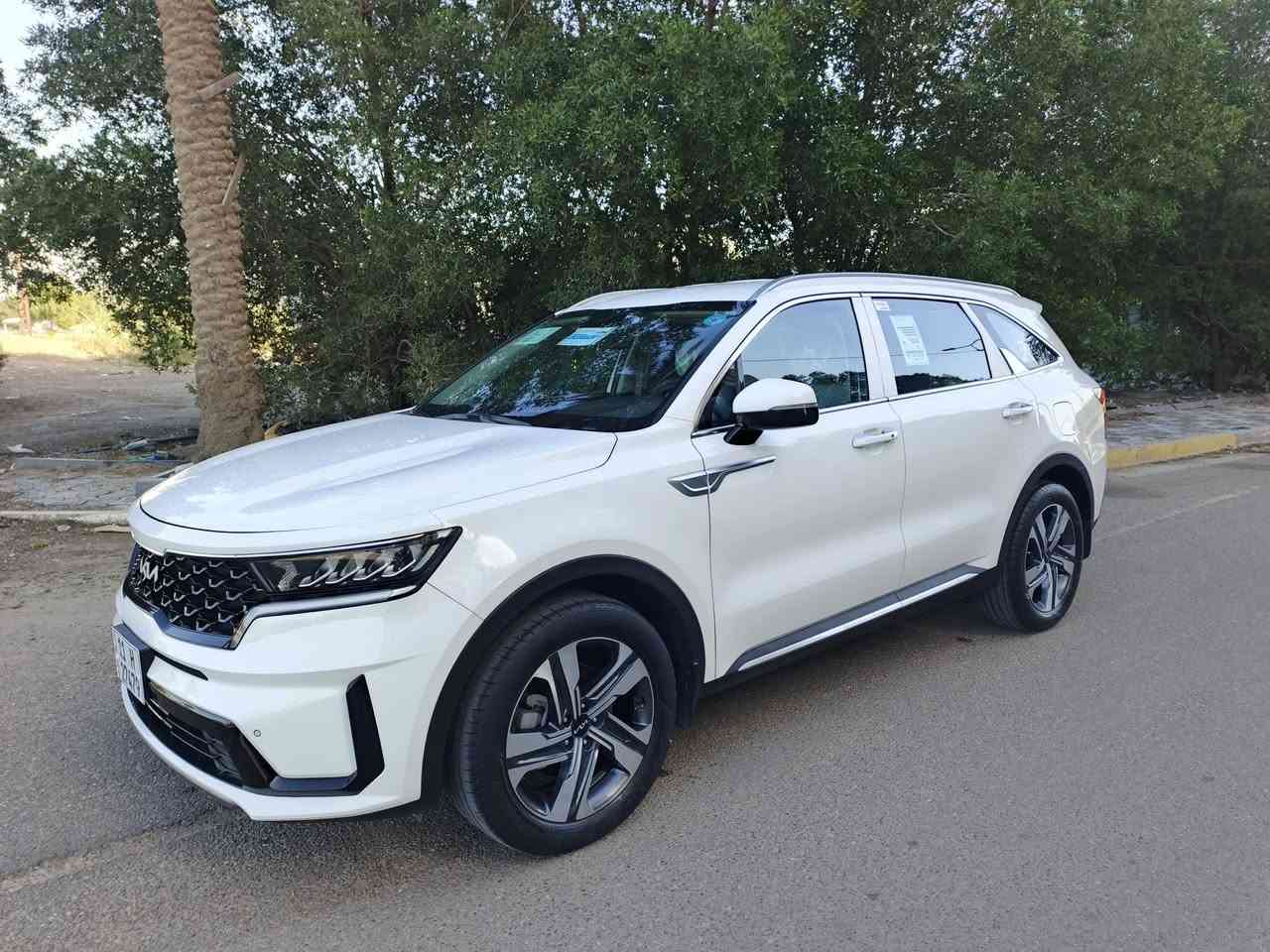 كيا سورنتو 2023  ( خـليـجـي )  شركه دوليه
مكفوله من الضربه والصبغ  والبارد 
رقم بغداد بسمي ارقام جديده وهزه جديده وسنويه
مواصفات
بصمه
تشغيل عن بعد 
كشنين كهربائي 
باب خلفي كهرباء  
نضام تزحلق ونحدار
نضام بريك ابي اس 
لدات اماميه خلفيه
نضام أوتو هولد 
لايت زنون
هاند بريك دكمه 
حساس امامي خلفي اصلي
شاحن وايرليس
3قطع تبريد
لد امامي بكلايت لد
شاشه كار بلي اصلي 
كروس سرعه شفتات بلستيرن
تحكمات ستيرن
سبعه راكب
ويل كب كروم
بصمه تشغيل وابواب 
6 سلندر  م3500  مامفتوح بلادي
كير مامفتوح بلادي   
ترحيب  
كامره دوارة      
مري شفط    اشاره بالمري 
برادات بلاديه
اربع انظمه قياده  Sport  eco cimfort   smart 
كشافات ضباب رباعي
علامة بالدواسه 
السياره جديده جدا جدا وحاط فديو للتوضيح  مكفوله من الضربه والصبغ والبارد  السياره جديده ماشيه37 الف بعدها بضمان الشركه دوليه
السعر 275$
***********

***********
