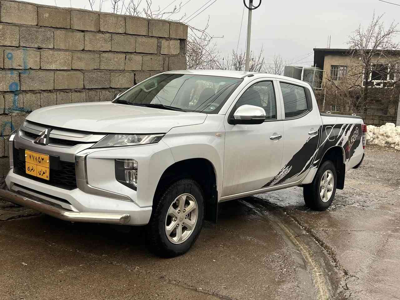 بۆ پەیوەندی/***********
قەزافی ٢٠٢٠
بێ بۆیاج
بێ تعدیل
گێڕ و مەکینە بە شەرت
زۆر توند و تۆلە
هیچ مەسرەفی نیە
بەشەرتی تحویل
نرخی:١٨٠$ و معاملە
