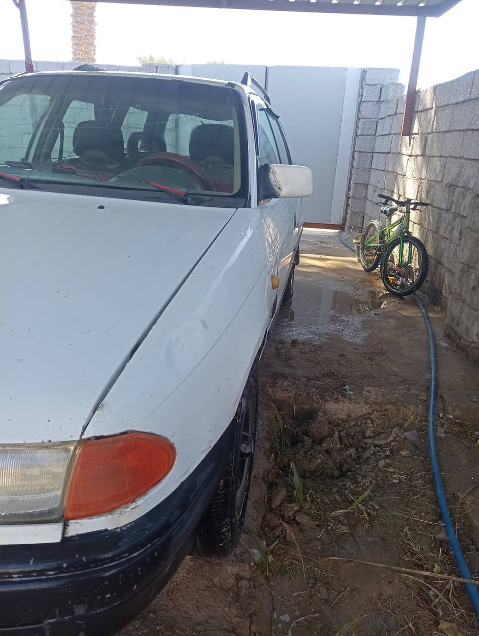 أوبل أسترا استيشن للبيع موديل 92 رقم بابل سنويا ماصاقطه 30 وبيها مجال بابل الكفل ***********
