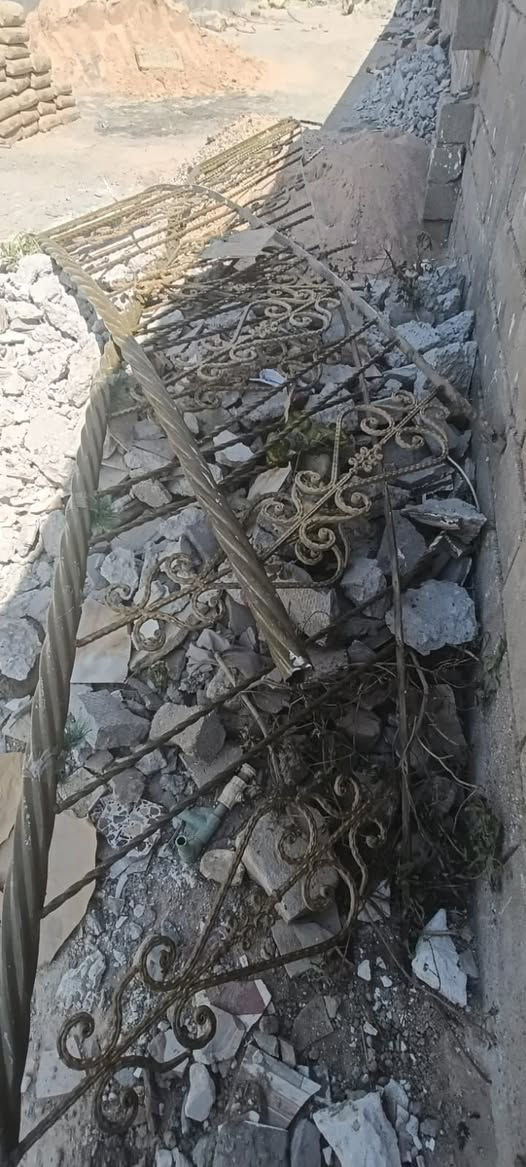 محجر درج جدا جدا نضيف مكاني بصره بهادريه سعر 150بي مجال ***********
