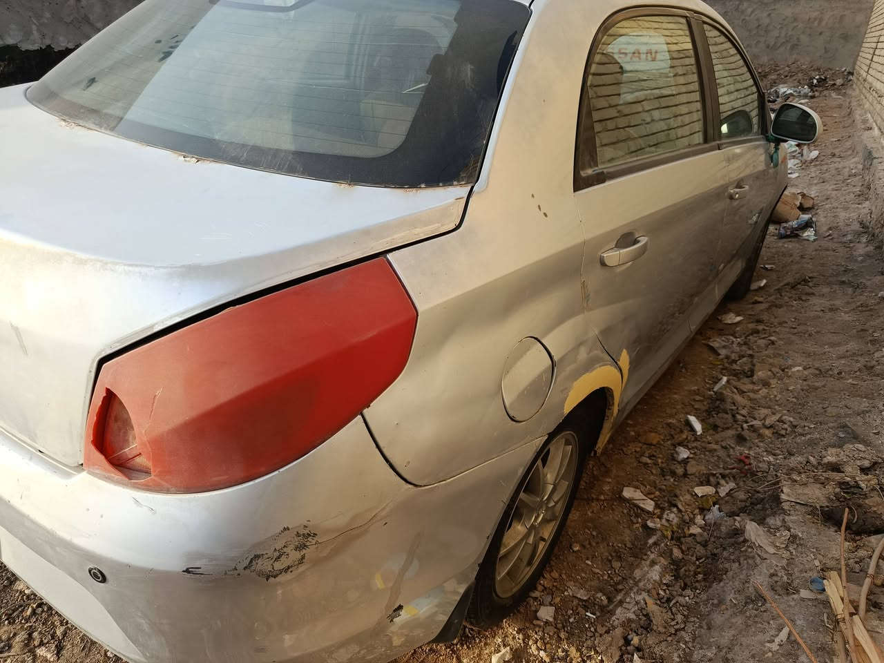 شيري موديل ١١ مكينه كير كفاله تخم تاير جديد حداديه جيده كفاله من الضربه  والصبغ رقم قادسيه سنويه ساقطه ٢٣ السعر ٣٥ وبيه مجال مكان النجف الحيره ***********
