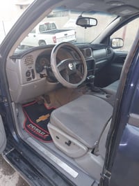 بلايزر موديل 2008 للبيع كير مكينه مكفولات 70 وبيه مجال اتصال 077285200...