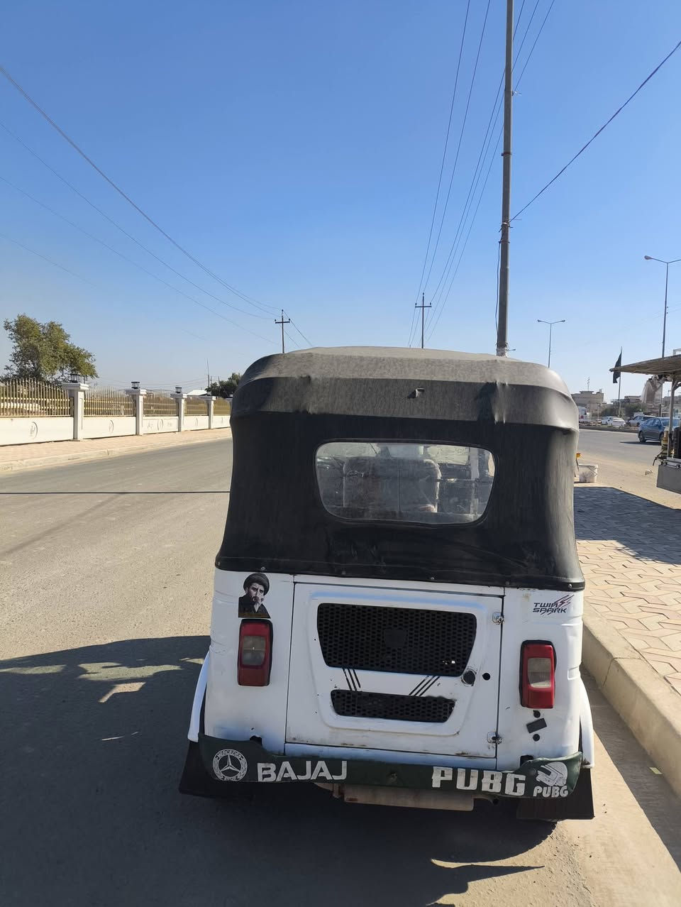 السلام عليكم تكتك للبيع موديل 2021. شهر7 مكينه مجفته 
كشر بيها تكمه موضحه بصوره اوراق وكيلها شاكر السعر 6300 وبيها مجال اتصل ***********
