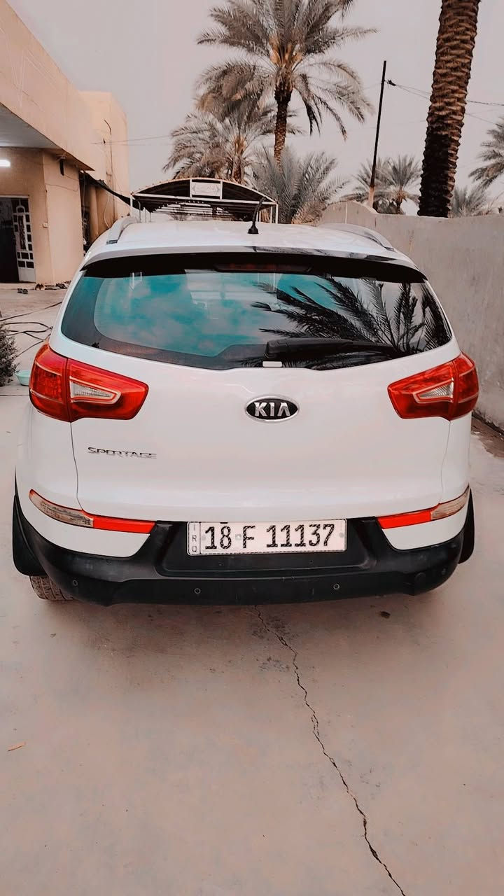 سبورتج موديل ٢٠١١ بابل بأسمي سنويه مجدده ارقام انكليزي مكفوله عدا البنيد مبدل فقط
مكينه كير مكفول

السعر ١٣٣ وبيها مجال

***********
