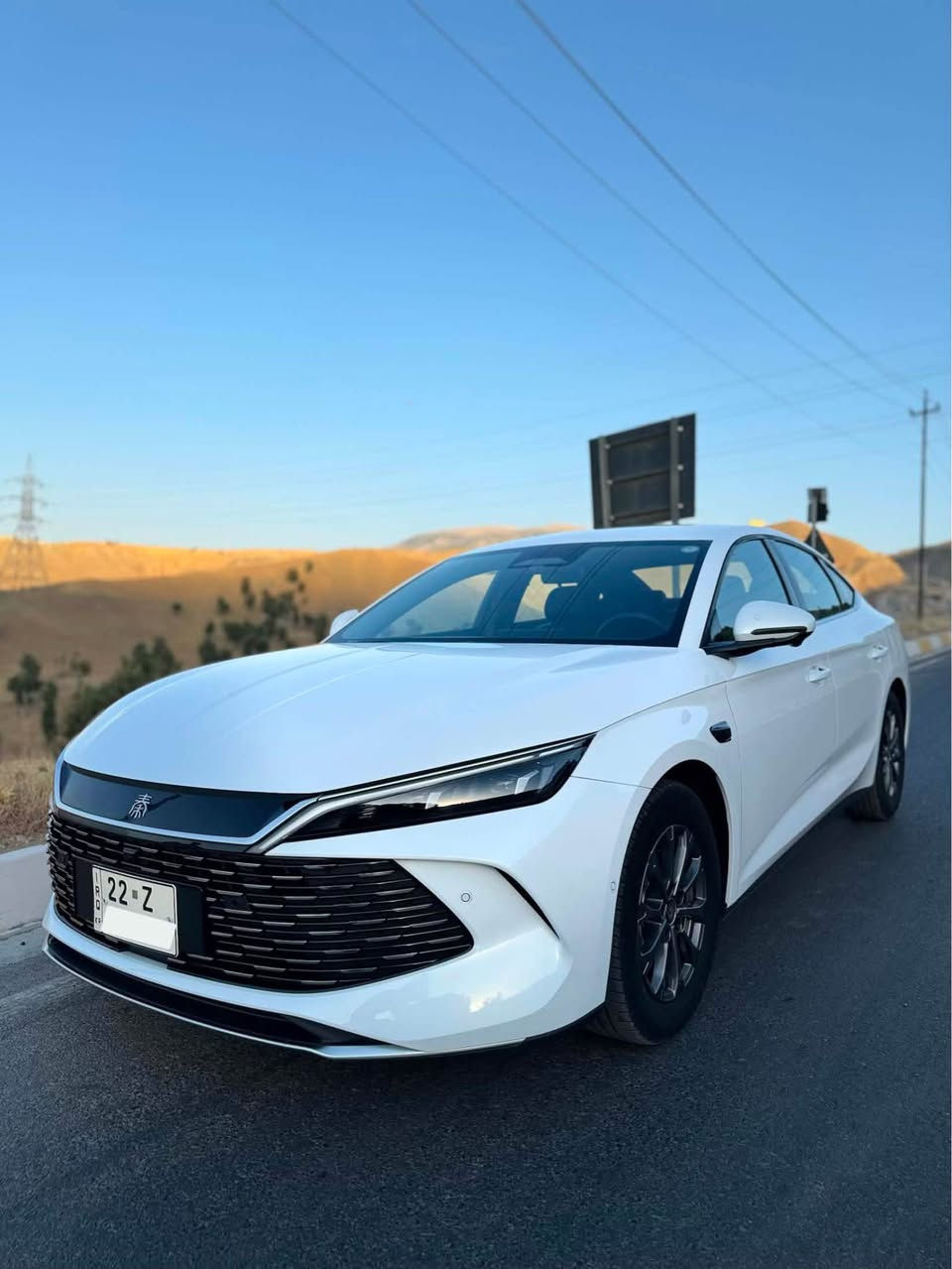 ‏ byd quin L 2025
بی وای دی کوین ئێل مۆدێل 2025 
فول مواسەفات بێ سلاید، 
پاتری گەورە ، ١٤کامێرا ، بەسمە و کارت، 
ئۆتۆ پارک ، ڕاداری خەتی جادە ، ڕاداری تەحدید سرعة
کامل حساس ، تەبرید مەرکەزی ، لایت زینۆن ، درایڤ مۆد ، ١٠ئێرباگ ، 27000کم ڕۆیشتووە ، هیچی نیيە ، 
ئەشیای خۆی کامل لەگەلە.
ژمارە تەلەفۆن
*********** سوران, أربيل
