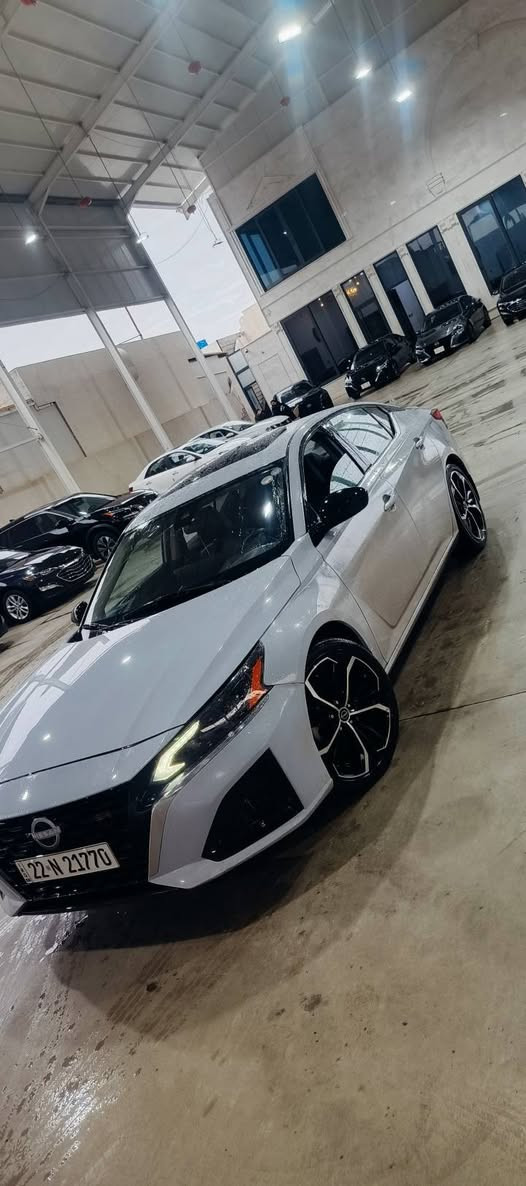 نیسان ئڵتیما 2023 SRپڵس دوو بارجەو نیو بویاخ بۆنیت چمە لخ ڕە نگی سمۆکی بی مە سرە ف بی سارد بێ شوخت فول موسە فات سلایت شاشە گە ورە جلد کامل مواسە فات سە یارە کە بێ مە سرە فە تکایە گە رمووشتە رینیت تیل مە کە ڕە قمی تازە یە 2031 ژم *********** السليمانية, العراق
