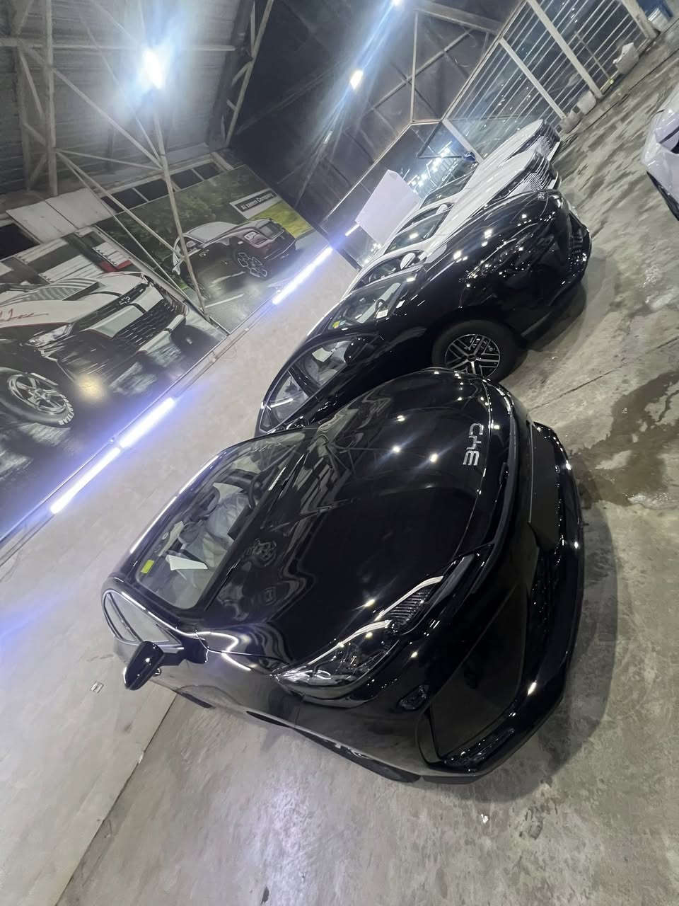 المخيف سيل فايف الأسود والأبيض ويل كب كروم وداخل ابيض زيرو رقم بغداد مميز  ٢٠٢٥ استلام مباشر بمقدم فقط ٧٥ وبيه مجال للاستفسار اكثر خاص 
او وات ساب
***********
