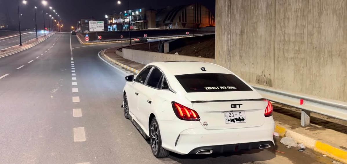 MG GT 2024 full mwasafat
be boyax be sard be kranawa 
tanha 2 panja pdr haya 
27 hazar km roshtwa 
sayaraki taza w bemasraf be kesha
har hamw gyani bashart
tayay taza 
sanawe taza
gar makina be kesha hamwy bashart 
*********** السليمانية, العراق
