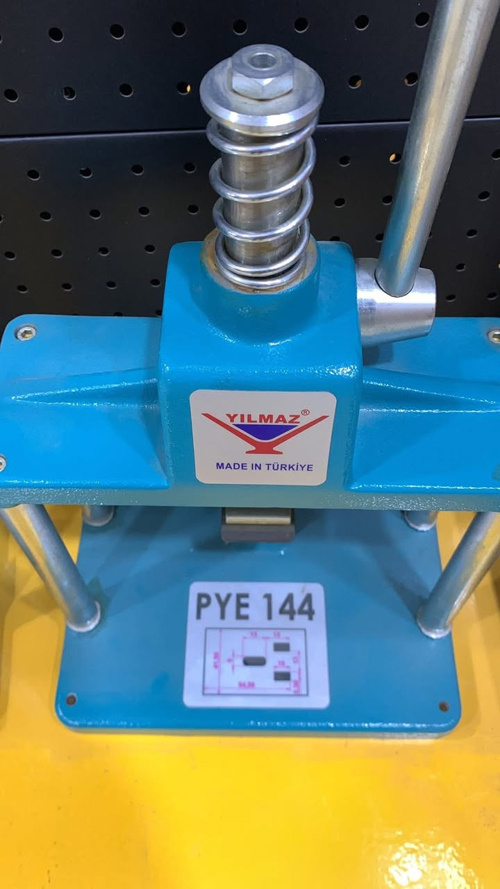 متوفر ثاقبات يلماز جديد للأستسفار اتصل او تفضل خاص

***********

***********

يوجد توصيل لجميع المحفظات
