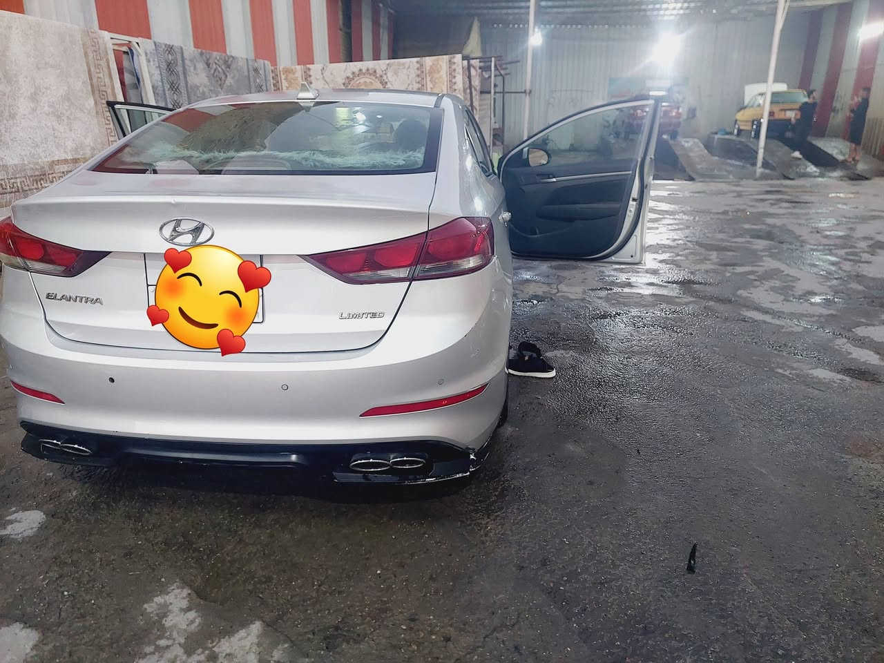 النترا وارد كندي 2017
فول مواصفات
مبدل بنيد فقط من غير الارباك
جراد قليل قماره وقبق الجنطه
الاتصال ***********
النجف الاشرف ترهم اقساط بكفيل بالمعارض
