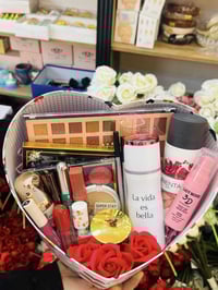 هدايا عيد الحب • بوكسات وبوكيهات • توصيل مجاني خانقين