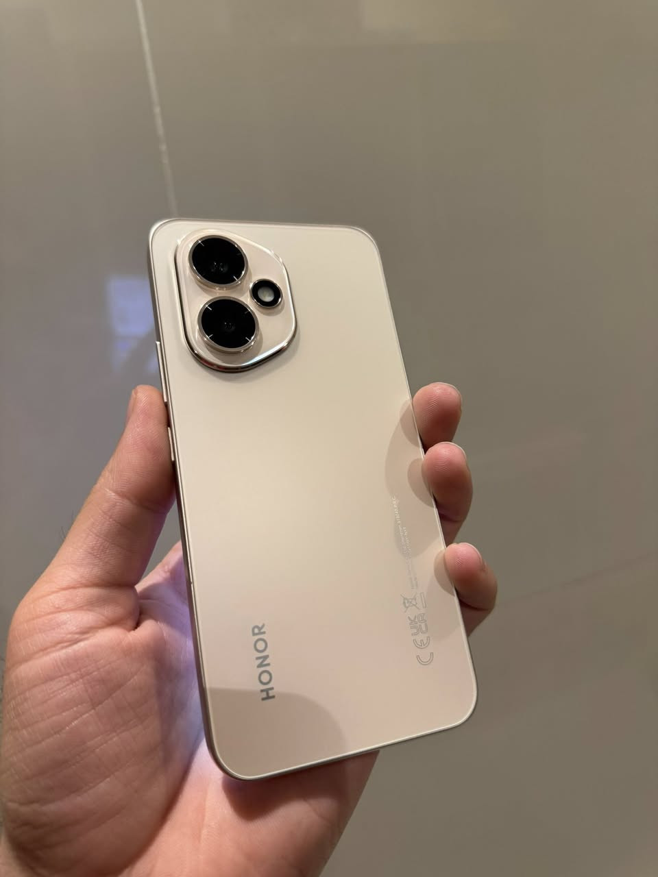 سلام عليكم هونر 400 مستخدم اسبوع فقط ذاكرة 256 رام 12 دبل سيم سعر 400 وبي مجال للطيبين


**إذا كنت صاحب هذا الإعلان وتريد حذفه لأي سبب، رجاءا أرسل رسالة إلى الدعم الفني**